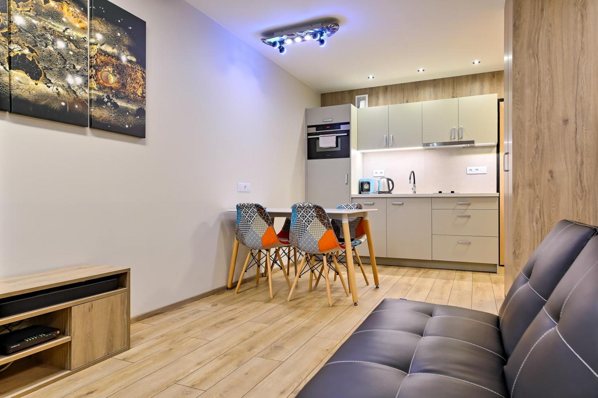 Inpoint Apartments G15 Near Old Town & Kazimierz District & Parking Option 克拉科夫 客房 照片